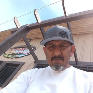 Meet your Posher, Bobby